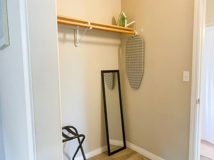 Hibiscus Hale, Full Kitchen, King Bed, Parking Apartment Keaau Ngoại thất bức ảnh